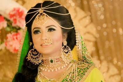 ঈশিকার ঘর ভাঙনের গুঞ্জন