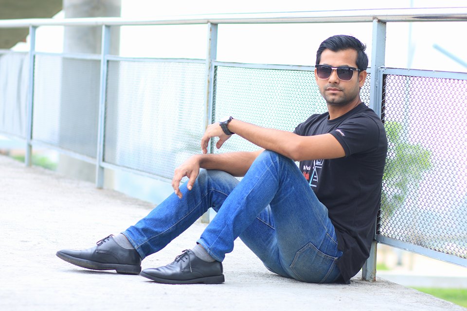 কারার মাহমুদের পথচলা...