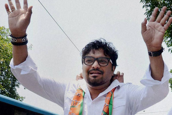 হাসপাতাল থেকে ছাড়া পেলেন বাবুল সুপ্রিয়
