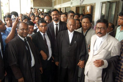 আইন পেশায় শামীম ওসমান পুত্র অয়ন