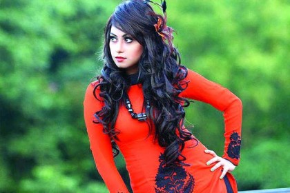 অপরাজিতার হার না মানা '১৫০'