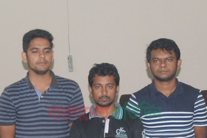 আইসিপি কনটেস্টে জাবির ৩ ছাত্র