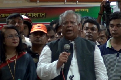 'খালেদা পাকিস্তানের মুখপাত্র হিসেবে কাজ করছেন'