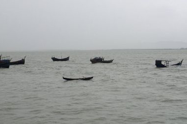 শাহপরীর দ্বীপে এক জেলের মৃত্যু