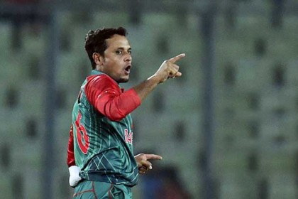 ত্রুটিমুক্ত বল করছেন আরাফাত সানি