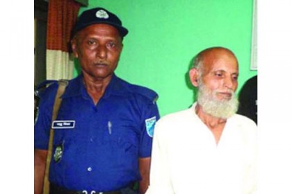 ২ বছর সাজার ভয়ে ২১ বছর পালিয়ে থেকে আটক