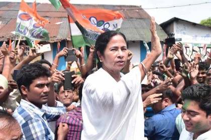সুশাসন ফিরিয়ে আনাই চ্যালেঞ্জ মমতার