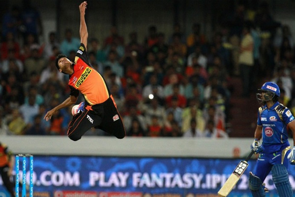 মুস্তাফিজকে ভোট দিবেন যেভাবে