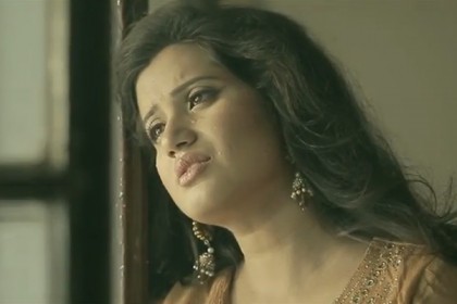 মৃত মেয়ের জন্য ন্যানসির গান(ভিডিও)