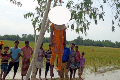 বিরলে গৃহবধূর ঝুলন্ত লাশ উদ্ধার