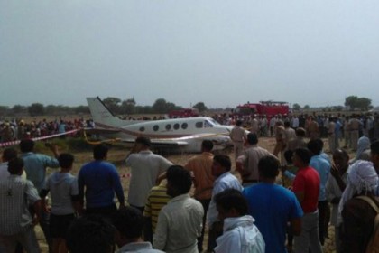 দিল্লির গ্রামে এয়ার আ্যাম্বুলেন্সের জরুরি অবতরণ, আহত ২