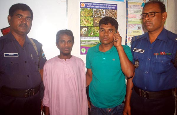 ধুনটে শিশু শিক্ষার্থীকে ধর্ষণ, মাদ্রাসা শিক্ষক আটক