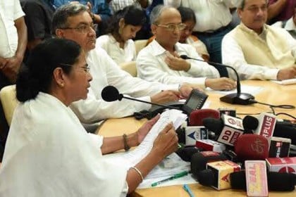 মমতার নতুন মন্ত্রিসভায় সাত মুসলমান