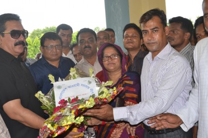 'স্বাস্থ্যখাতকে সেবামুখী করা দরকার'