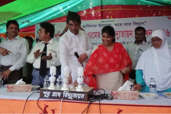 কালকিনির ৩টি গ্রামে শুভ বিদ্যুতায়নের উদ্বোধন
