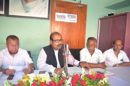 মেহেরপুরে এমপি ও পৌর মেয়রের বিরুদ্ধে দুর্নীতির অভিযোগ