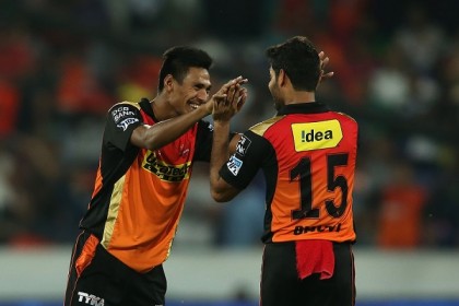 ক্রিকইনফোর আইপিএল সেরা একাদশে মুস্তাফিজ