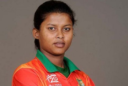 ছাত্রলীগের কমিটিতে জাতীয় মহিলা দলের ক্রিকেটার