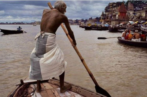 ভারতে ঘরে ঘরে 'গঙ্গাজল-প্রসাদ' পৌঁছে দেবে ডাক বিভাগ