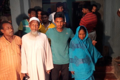 বাড়ি ফিরলেন মুস্তাফিজ