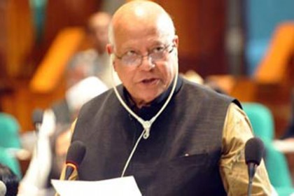 বাজেট উপস্থাপন করছেন অর্থমন্ত্রী