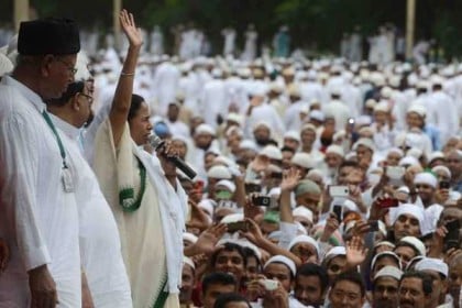 রমজানে মমতার স্পেশাল প্যাকেজ ঘোষণা