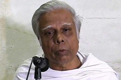 'গণতন্ত্র প্রতিষ্ঠায় বেসরকারি সংস্থার মতামতকে গুরুত্ব দিতে হবে'