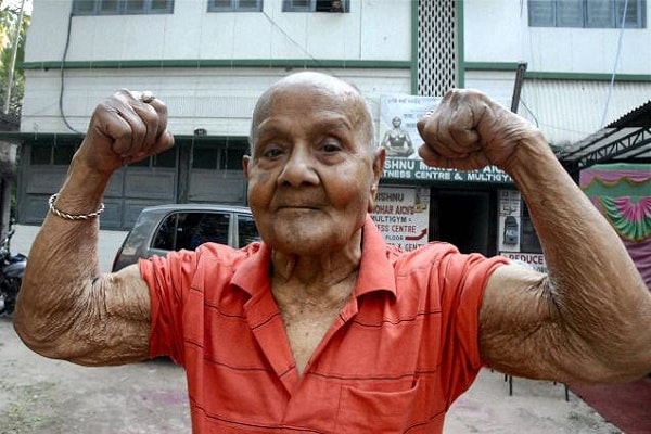 চলে গেলেন সাবেক মিস্টার ইউনিভার্স 