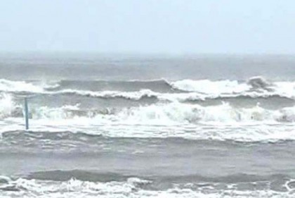 সমুদ্রবন্দরে ৩ নম্বর সংকেত, ভারী বৃষ্টির আশঙ্কা