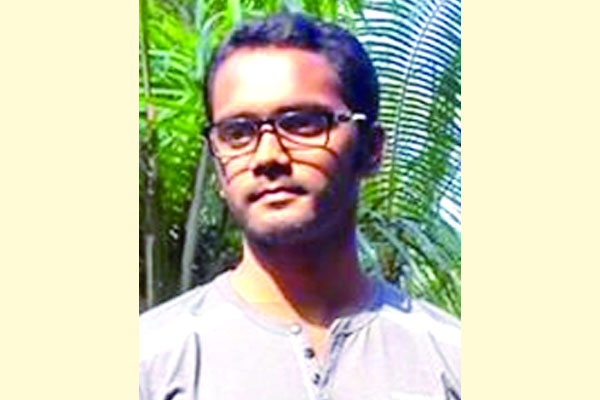 মধ্যরাতে ঘরে ঢুকে কলেজছাত্রকে গুলি করে হত্যা