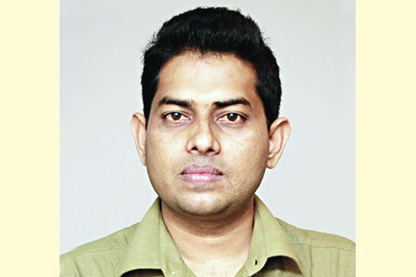 পরীক্ষার্থী আছে শিক্ষার্থী নেই!