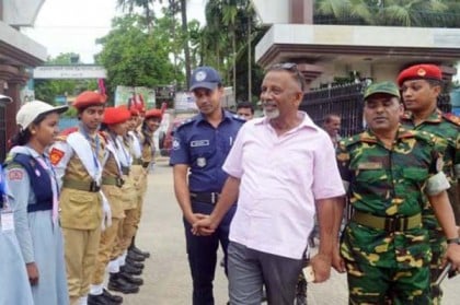 মেহেরপুর শহরে ট্রাফিকিং ব্যবস্থার উদ্বোধন