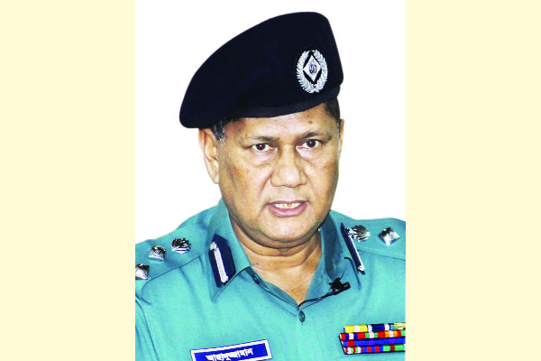 ছিনতাই চাঁদাবাজি রোধে গুলি
