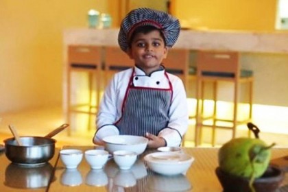 ৬ বছর বয়সেই সেলিব্রিটি শেফ!