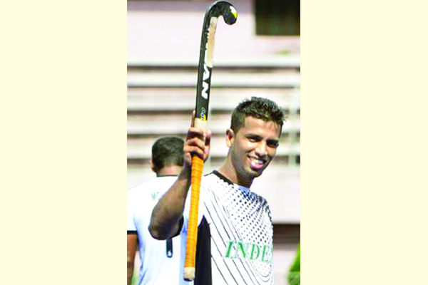 ঊষাকে বিপাকে ফেলল মোহামেডান
