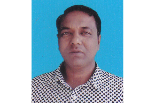 নীলফামারীতে শ্রেষ্ঠ প্রতিষ্ঠান প্রধান অধ্যক্ষ শহিদুল ইসলাম