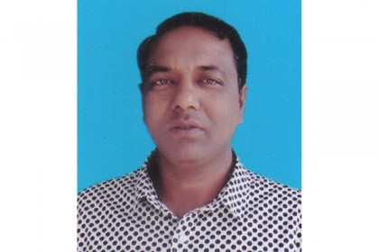 নীলফামারীতে শ্রেষ্ঠ প্রতিষ্ঠান প্রধান অধ্যক্ষ শহিদুল ইসলাম