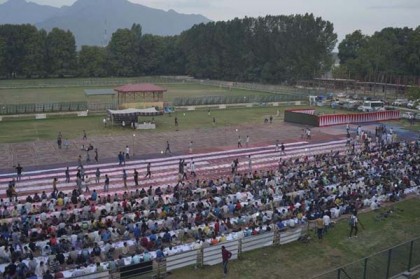এশিয়ার বৃহত্তম ইফতার পার্টি কাশ্মীরে!
