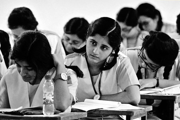উচ্চ মাধ্যমিক শ্রেণির পড়াশোনা
