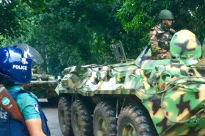 গুলশানে ১২ জন উদ্ধার, নিহত ৫