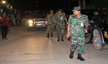 জিম্মি উদ্ধারে রুদ্ধশ্বাস ১১ ঘণ্টা, অভিযান চলছে