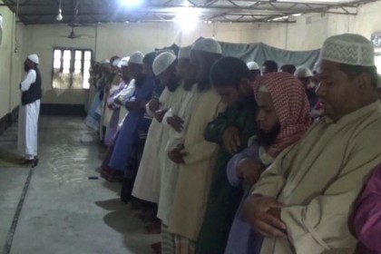 কিশোরগঞ্জের কলাদিয়া গ্রামে ঈদ উদযাপন
