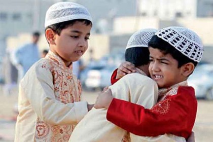 ভারত জুড়ে পালিত হচ্ছে খুশির ঈদ
