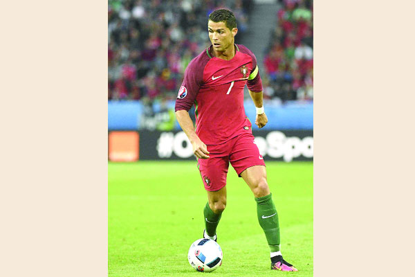 ‘স্বপ্নের নায়ক’ রোনালদো