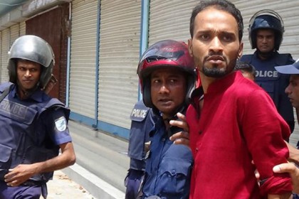 শোলাকিয়ায় পুলিশের ওপর হামলার ঘটনায় মামলা