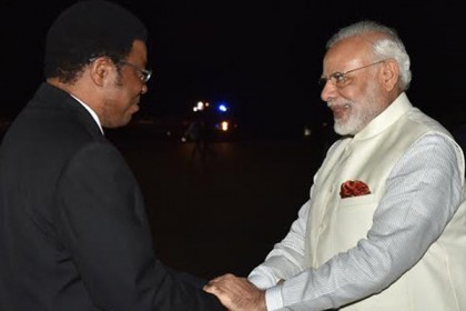 তানজানিয়ায় পৌঁছেছেন নরেন্দ্র মোদি
