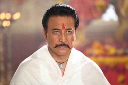 'অমিতাভ ছাড়া বলিউডে ষাটোর্ধ্বদের সুযোগ নেই'