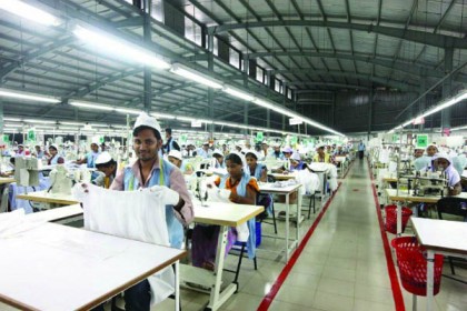 ৩ হাজার ৪০০ কোটি ডলার ছাড়িয়েছে রপ্তানি আয়