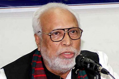 'দেশের দুর্যোগ মুহূর্তে সব দল মিলে জাতীয় সমস্যা সমাধান করুন'