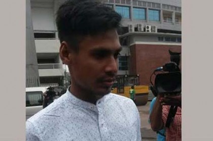 লন্ডনের উদ্দেশে মুস্তাফিজের ঢাকা ত্যাগ
